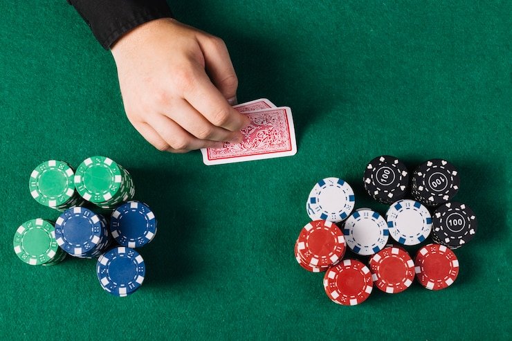 Peluang diperbarui saat Anda membangun kombinasi Tampilan peluang real-time di kombinasi biang toto